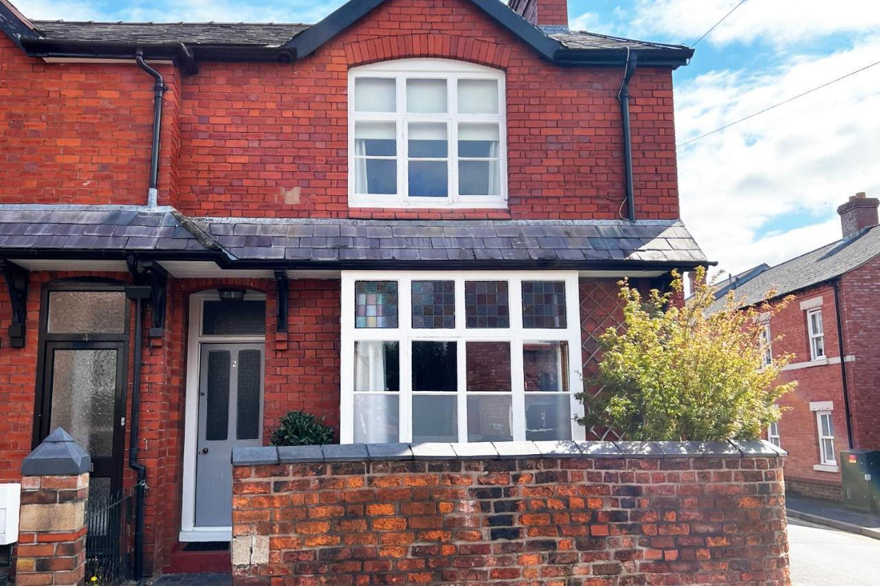 Shrewsbury Townhouse - Free Parking 빌라 외부 사진